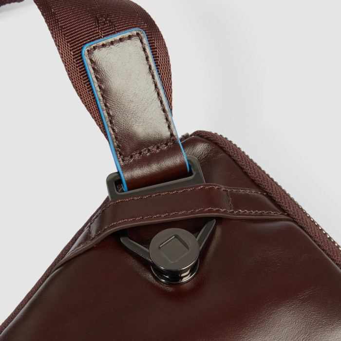 Сумка на пояс/через плечо Piquadro Blue Square CA6897B2