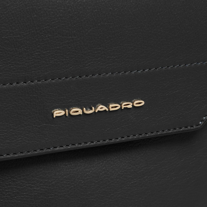 Рюкзак женский Piquadro Circle CA6780W92/N черный кожа
