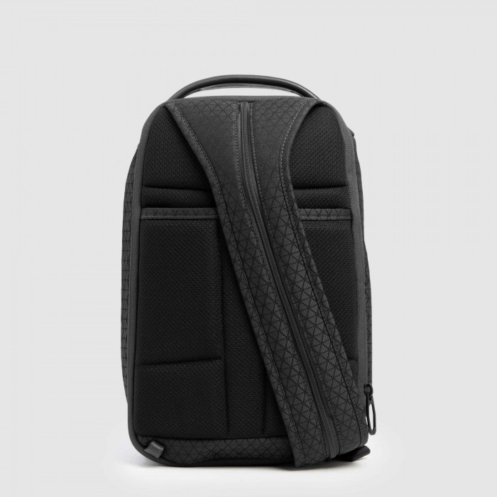 Рюкзак слинг Piquadro Hex CA6826W139