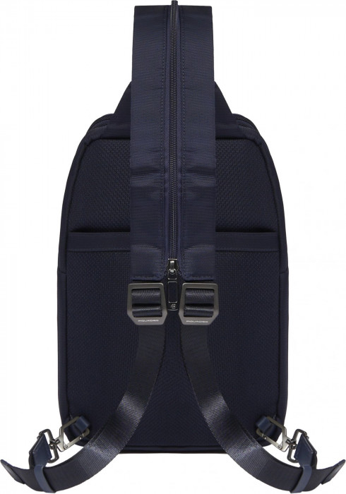 Рюкзак слинг мужской Piquadro Nevet CA6486W132/BLU темно-синий ткань/натуральная кожа
