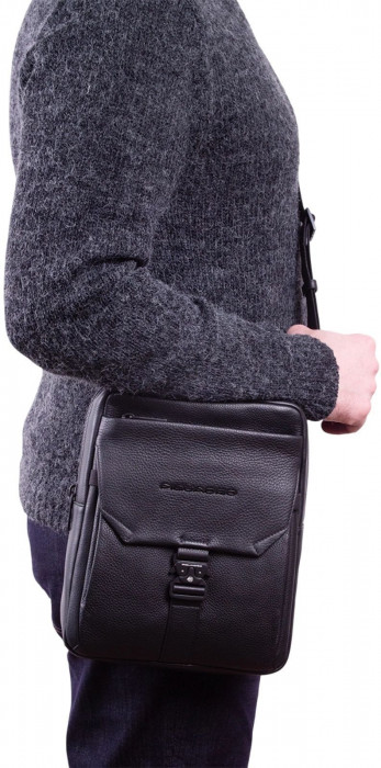 Сумка мужская Piquadro Hedley CA1816W130/N черный натуральная кожа