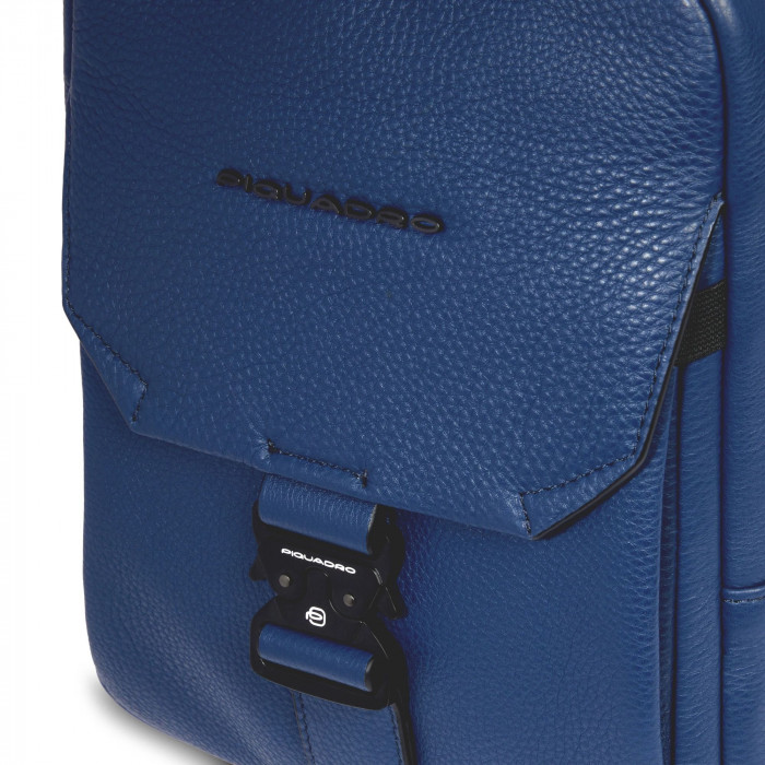 Сумка мужская Piquadro Hedley CA3084W130/BLU темно-синий натуральная кожа