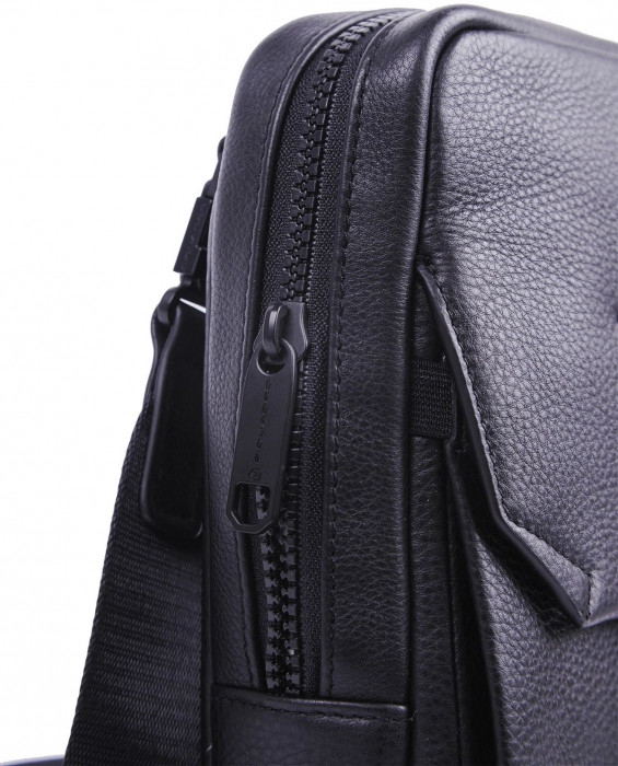 Сумка мужская Piquadro Hedley CA3084W130/BLU темно-синий натуральная кожа